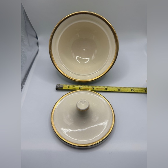 Taylor, Smith & Taylor Celadon green 3 piece set - Picture 5 of 16